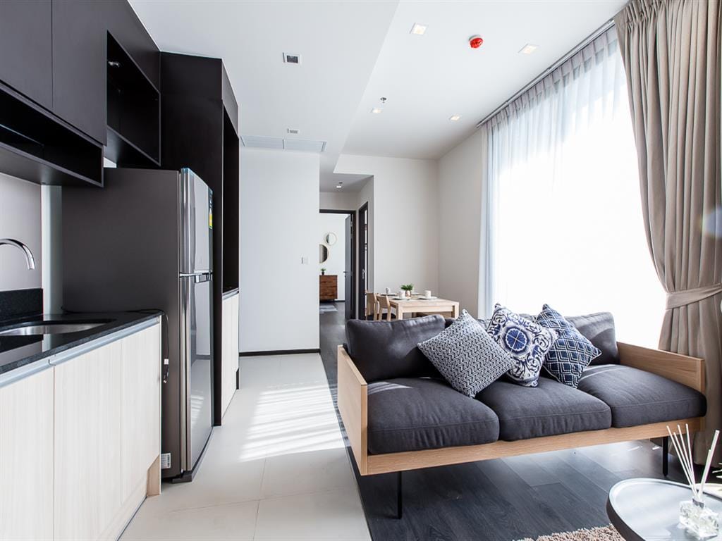Edge Sukhumvit23 condo for rent