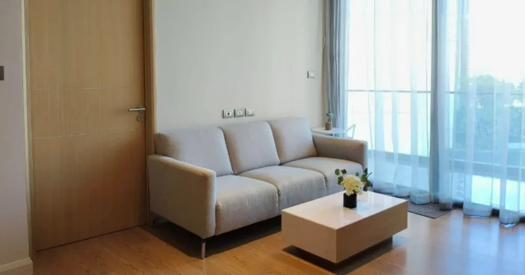 Riverview Condo Bangkok for Rent-Magnolias Waterfront Residences