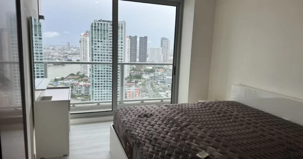 Riverview Condo Bangkok for Rent-The River